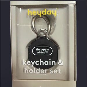 Heyday Black AirTag Silicone Keychain - Apple Holder & Case for Airtags